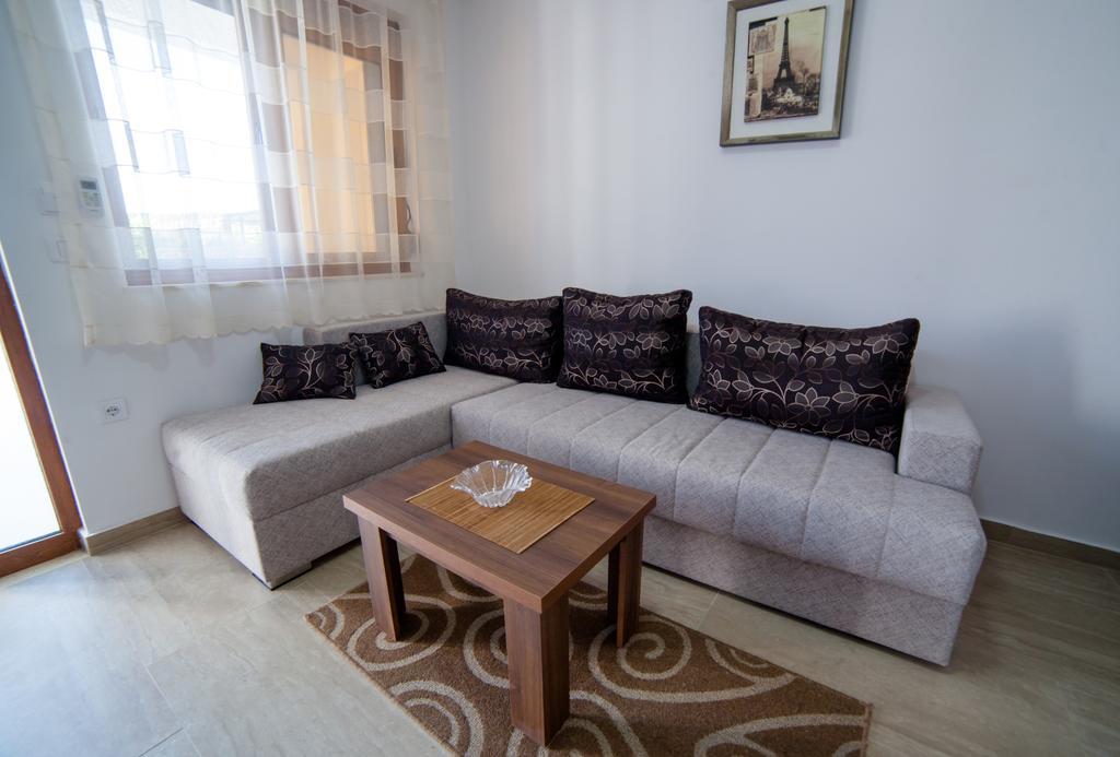 Kollari Apartments Ulcinj Buitenkant foto