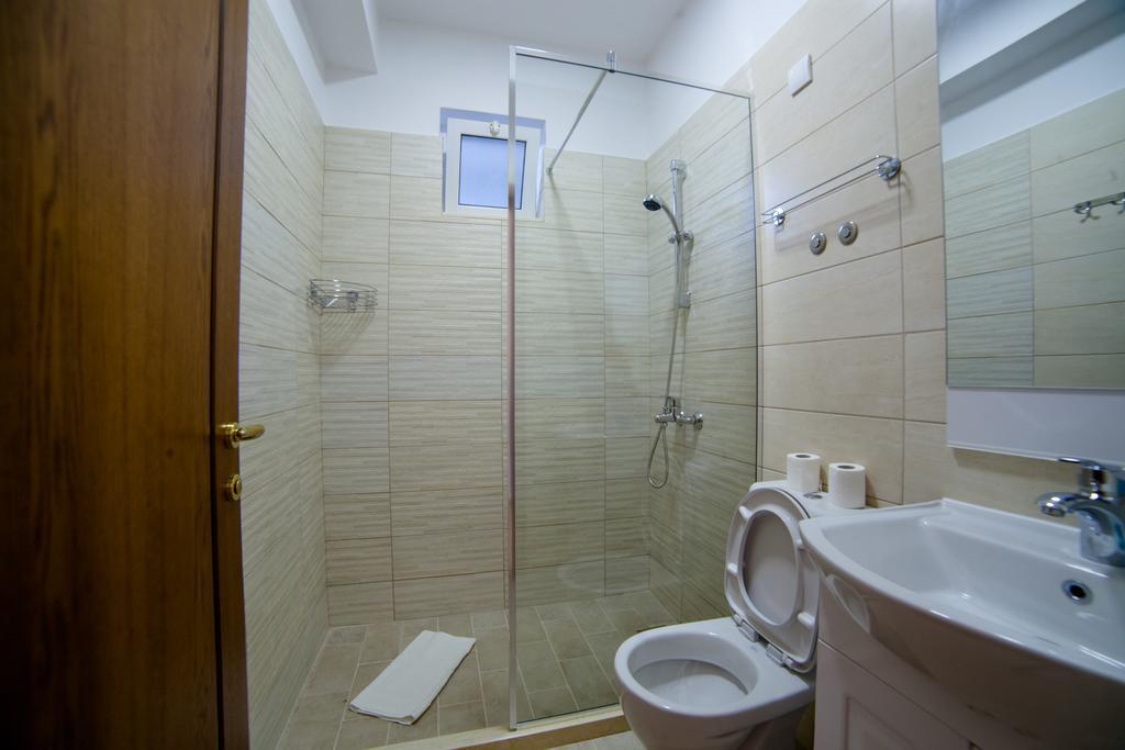 Kollari Apartments Ulcinj Buitenkant foto